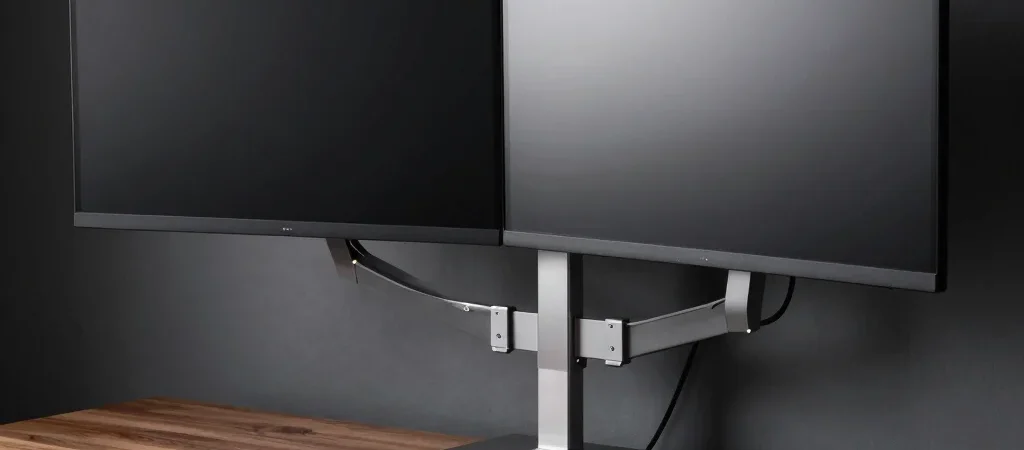 Evaluating Monitor Arms for Dual Ultra-Wide Coding Setups